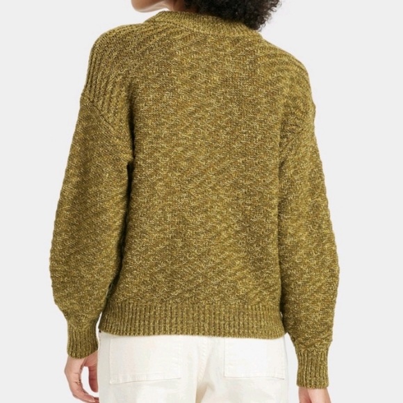 Universal Thread Olive Green Crew Neck Sweater - Picture 7 of 8